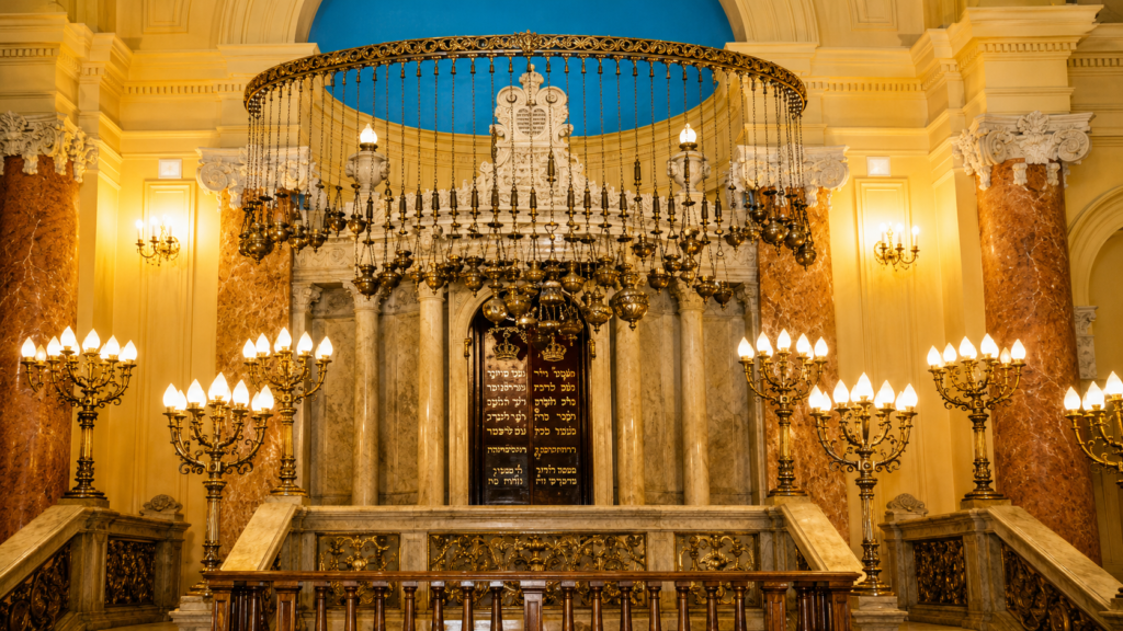 Old Cairo & Khan El Khalili Tour – Explore Cairo's Historic Heart